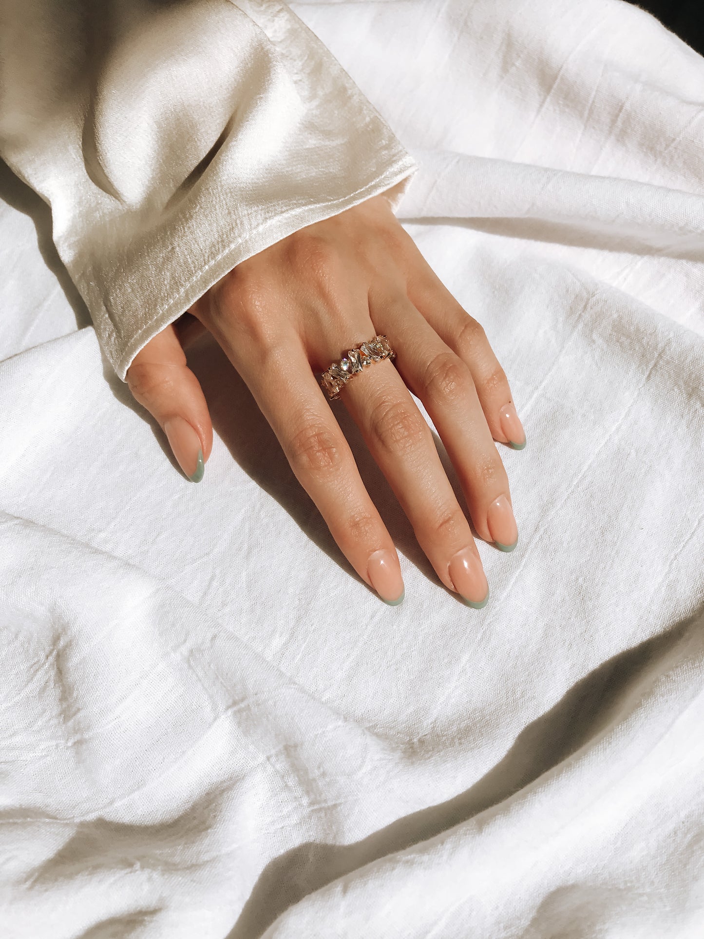 Anillo Clementina