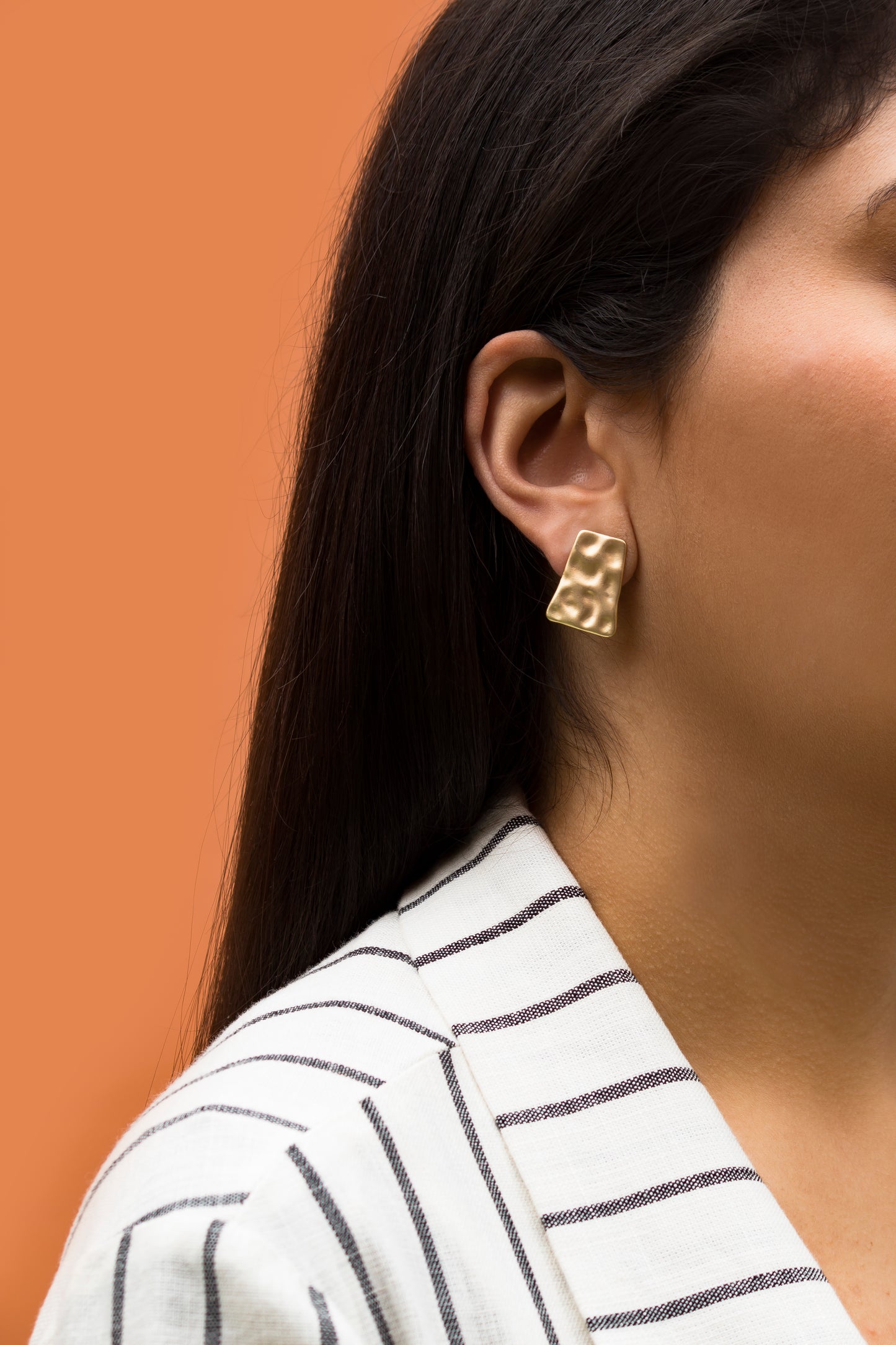 Aretes Muna