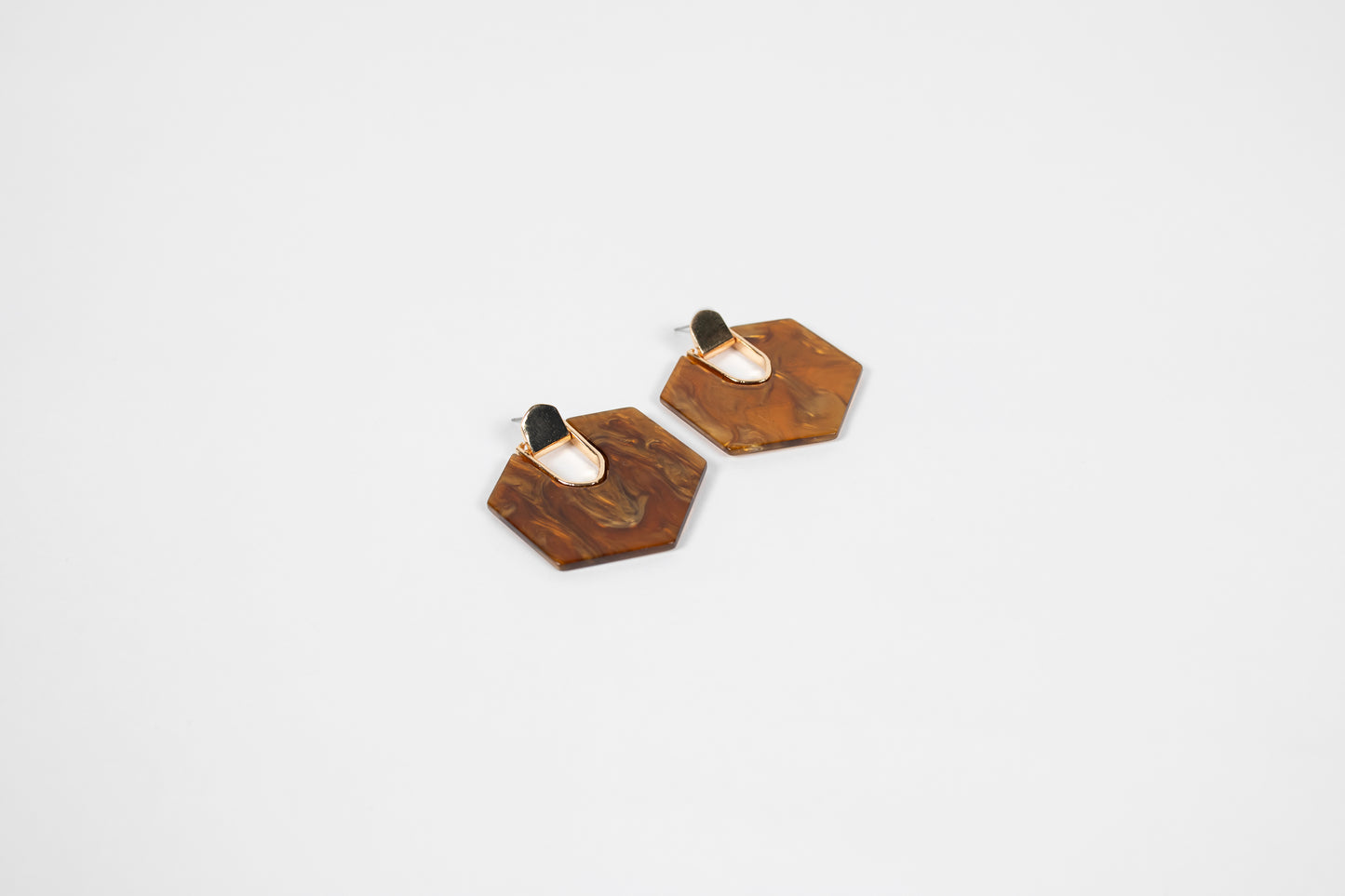 Aretes Macaria
