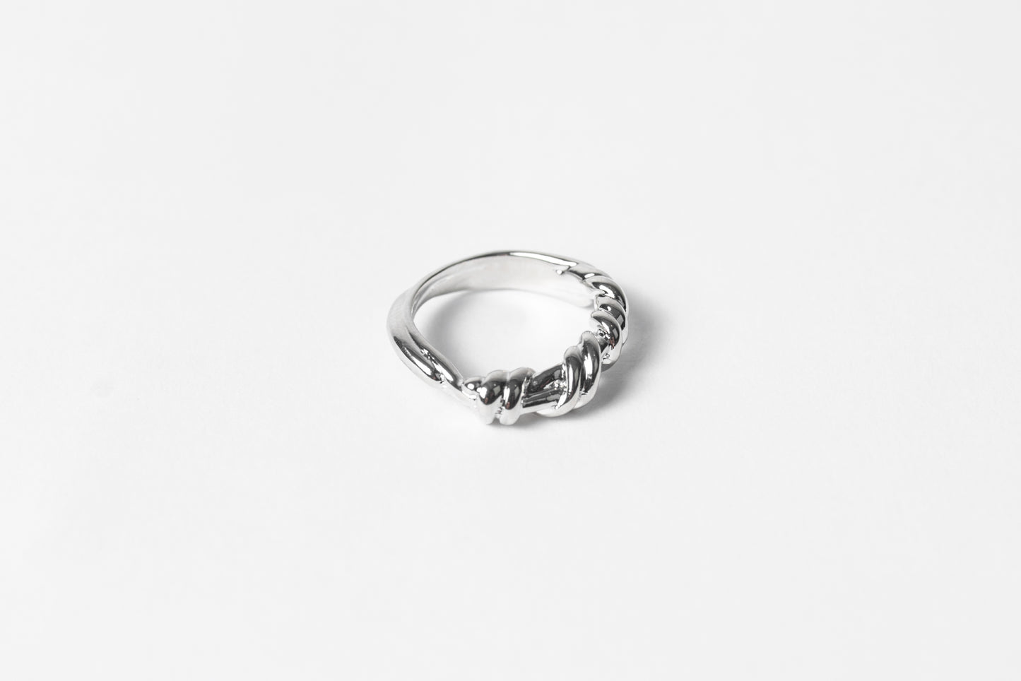 Anillo Ivy