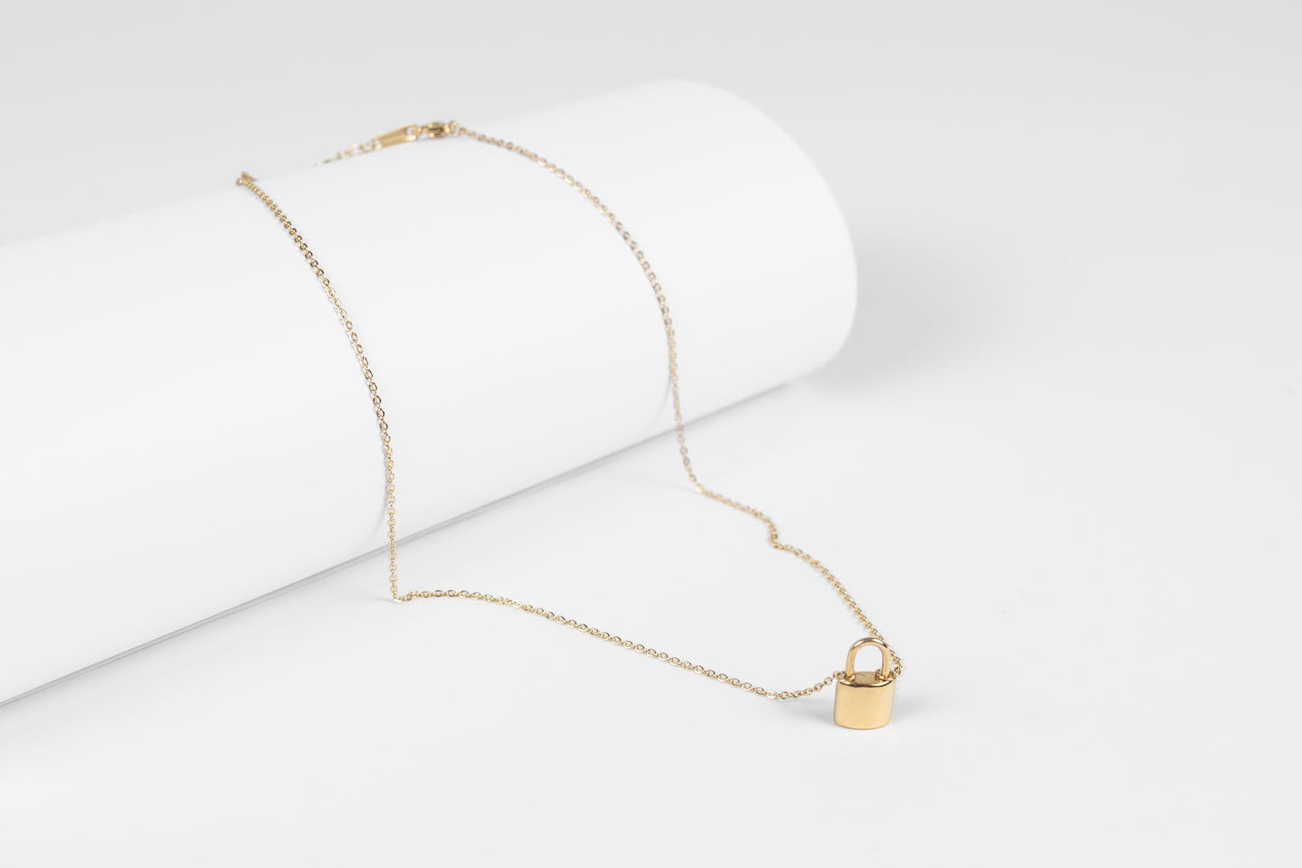 Collar Pia