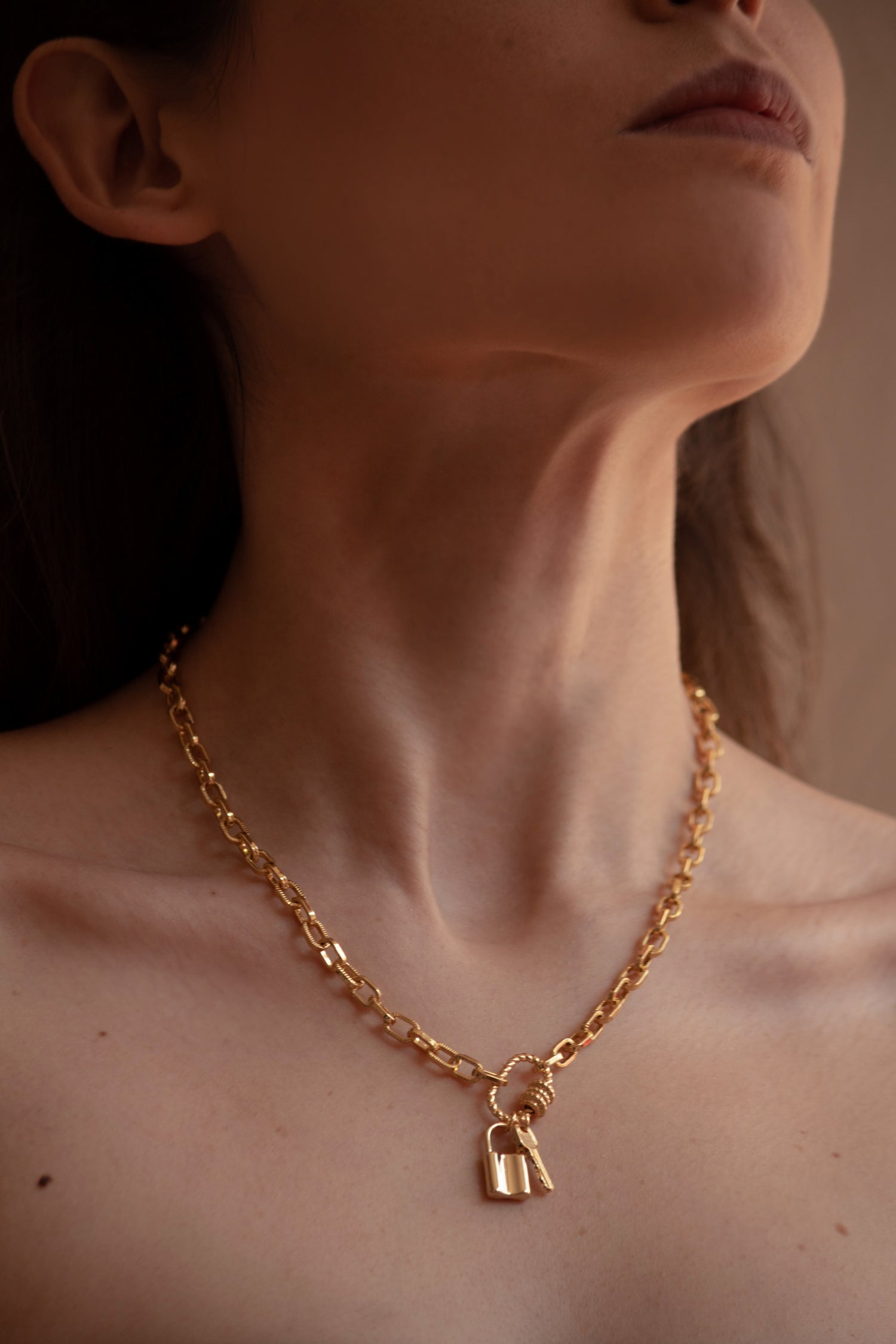 Collares